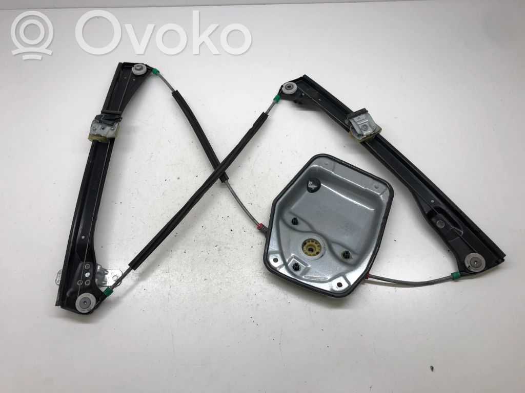 Volkswagen Golf V Mechanizm podnoszenia szyby przedniej bez silnika 