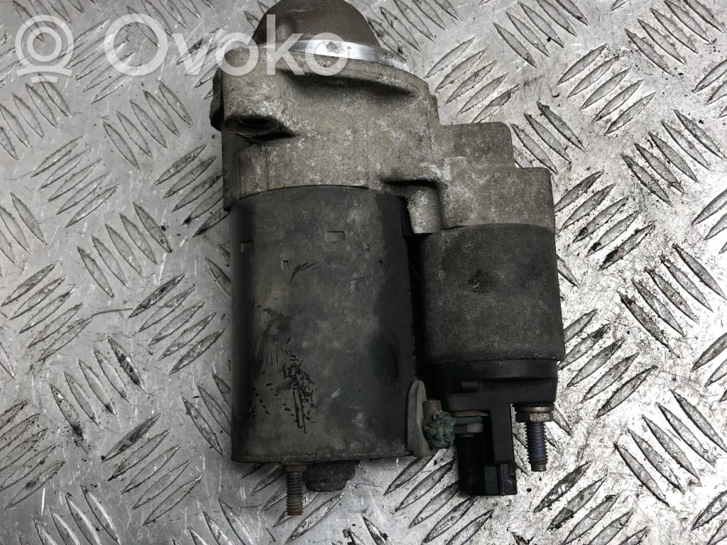 Audi A6 S6 C6 4F Starteris 