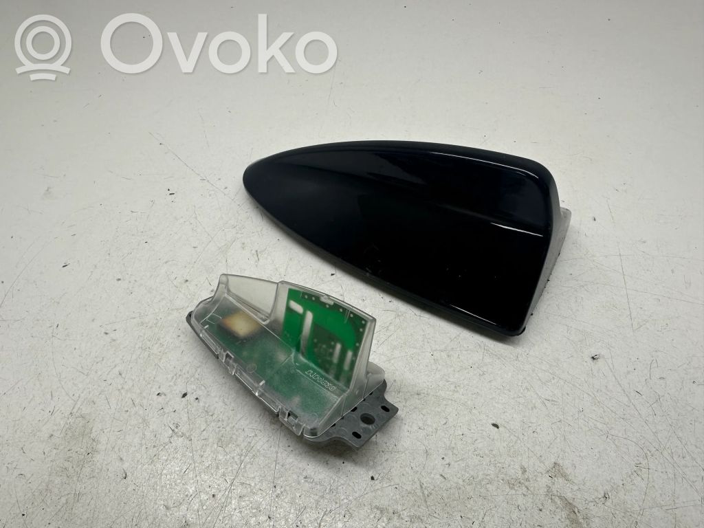 BMW X5 E70 Antenna GPS 
