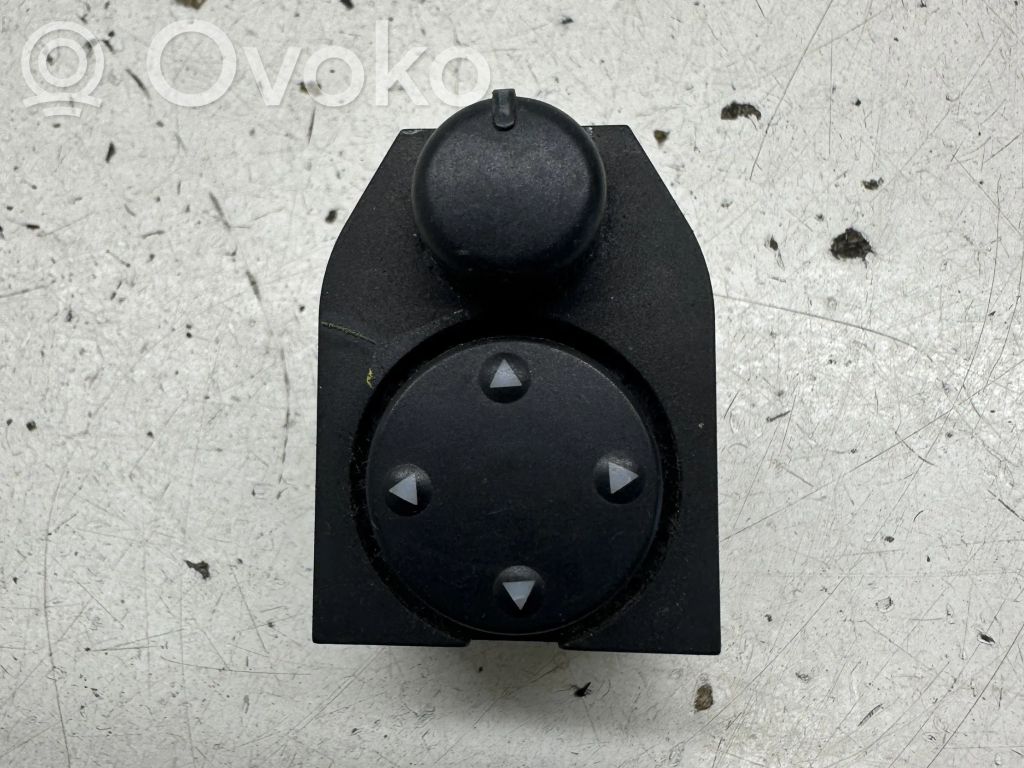 Audi A3 S3 8L Interruptor del espejo lateral 