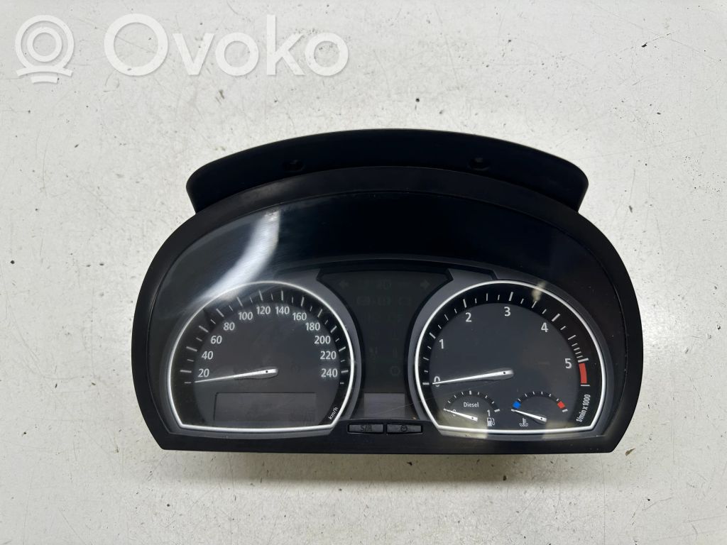 BMW X3 E83 Speedometer (instrument cluster) 