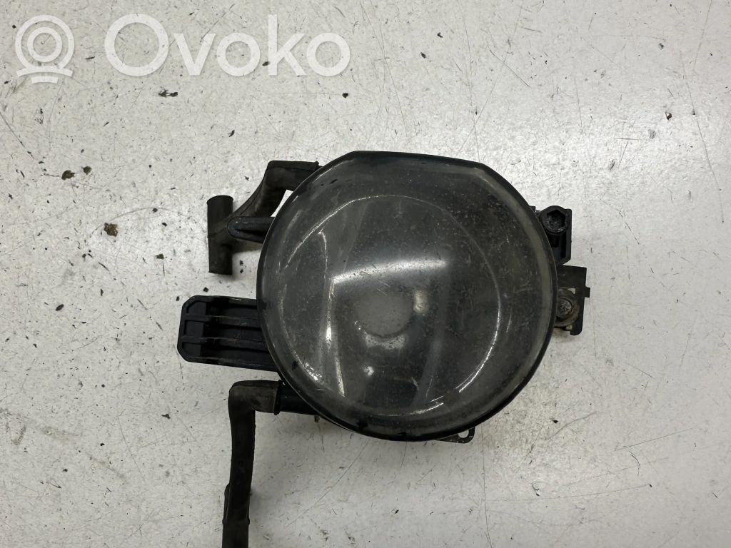 BMW 7 E65 E66 Etusumuvalo 