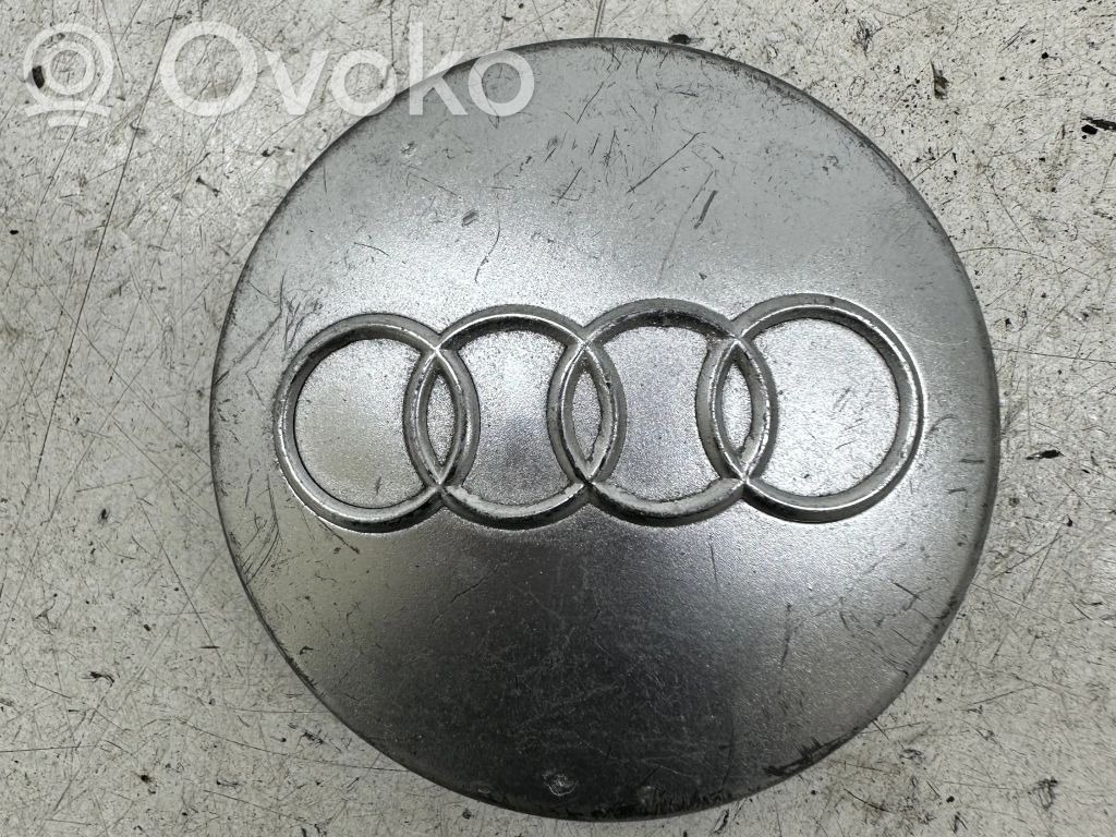 Audi A6 S6 C5 4B Alkuperäinen pölykapseli 
