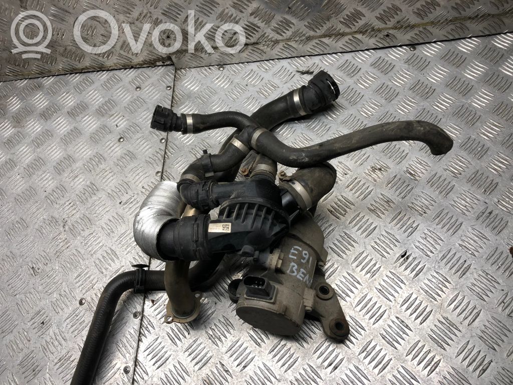 BMW 3 E90 E91 Water pump 