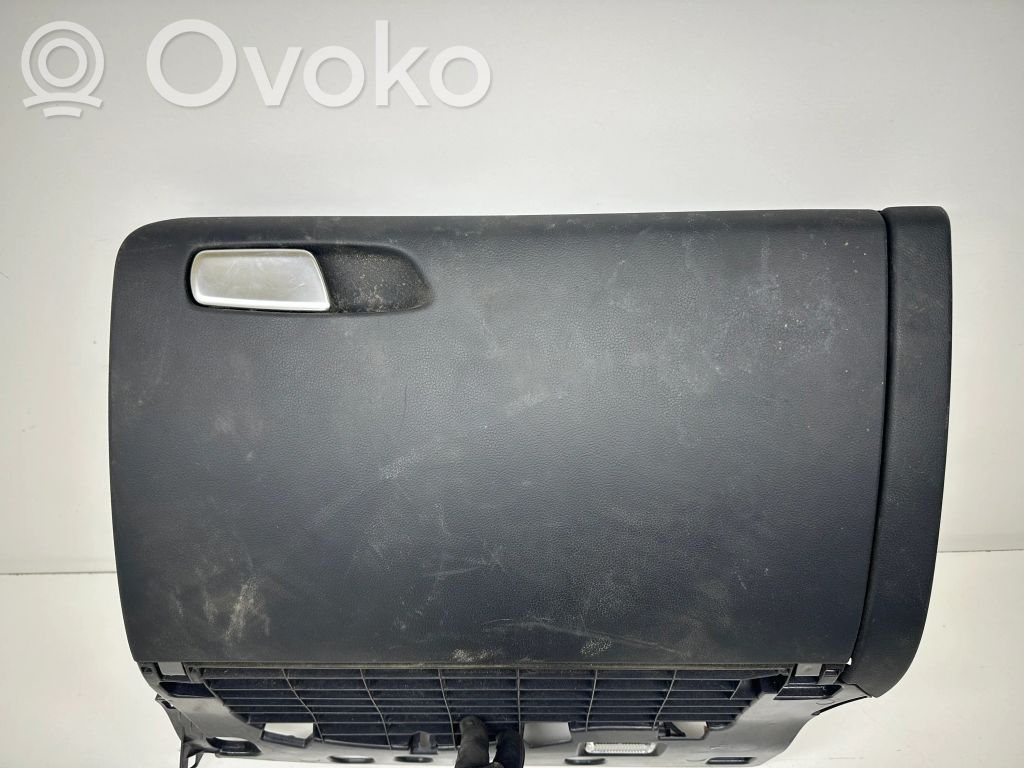 Audi A4 S4 B8 8K Juego guantera 