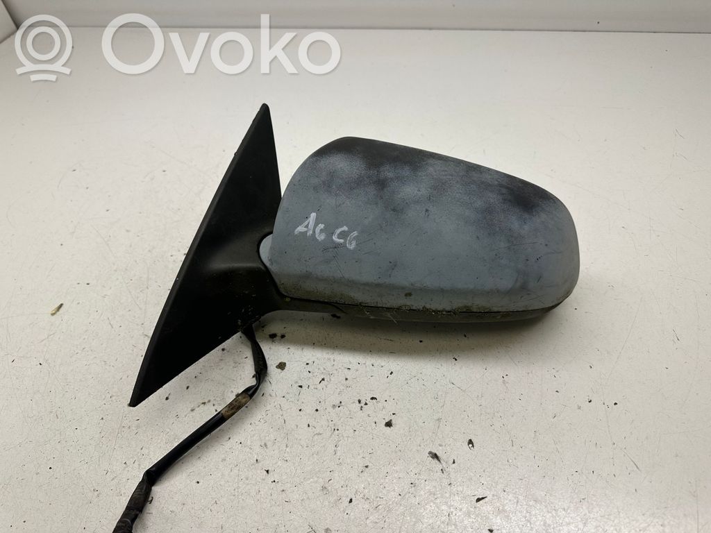 Audi A6 S6 C6 4F Elektryczne lusterko boczne drzwi przednich 