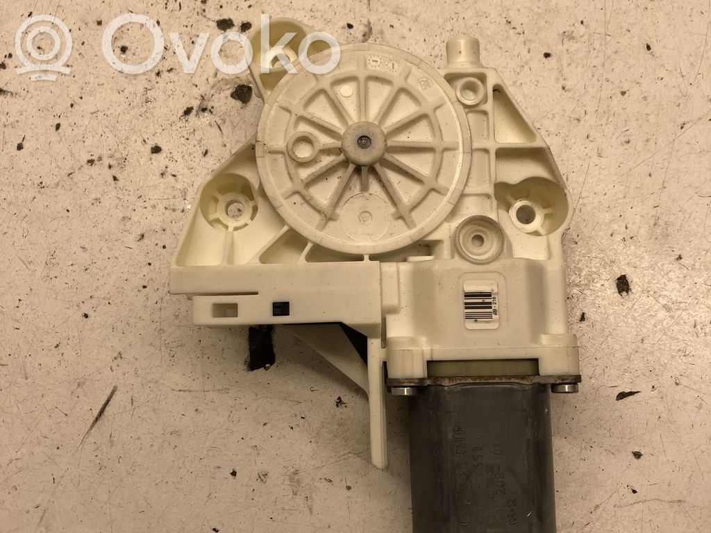 Ford Focus Silnik regulatora szyby drzwi przednich 
