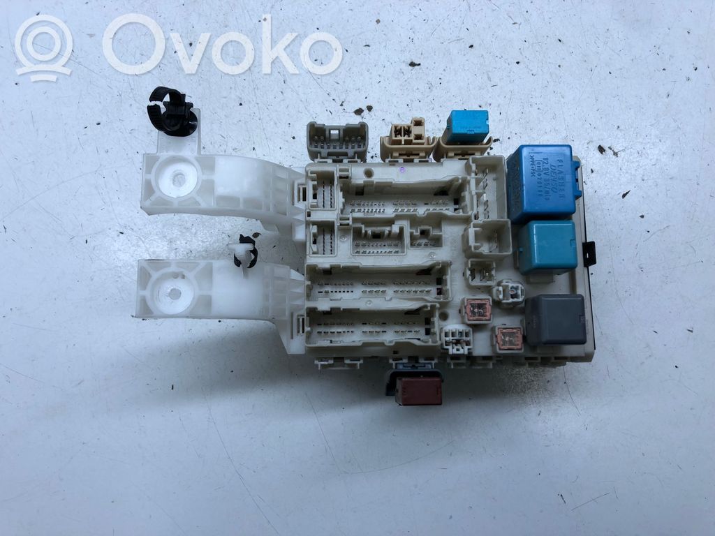 Toyota Yaris Module de fusibles 