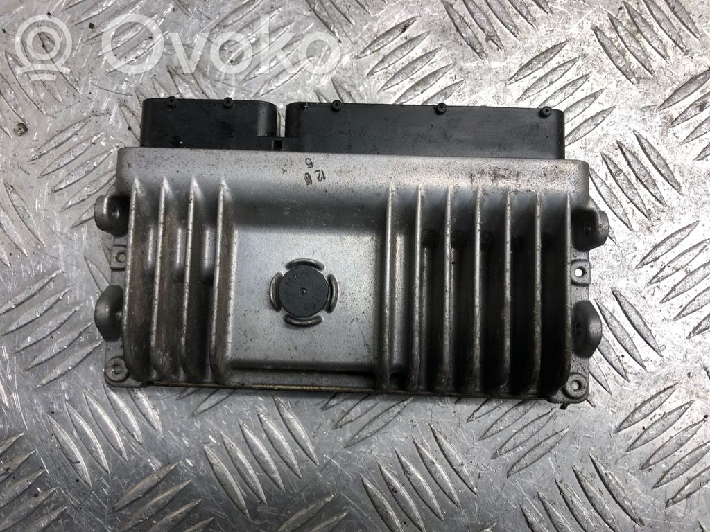 Engine control unit/module   8966148R90,2762004711