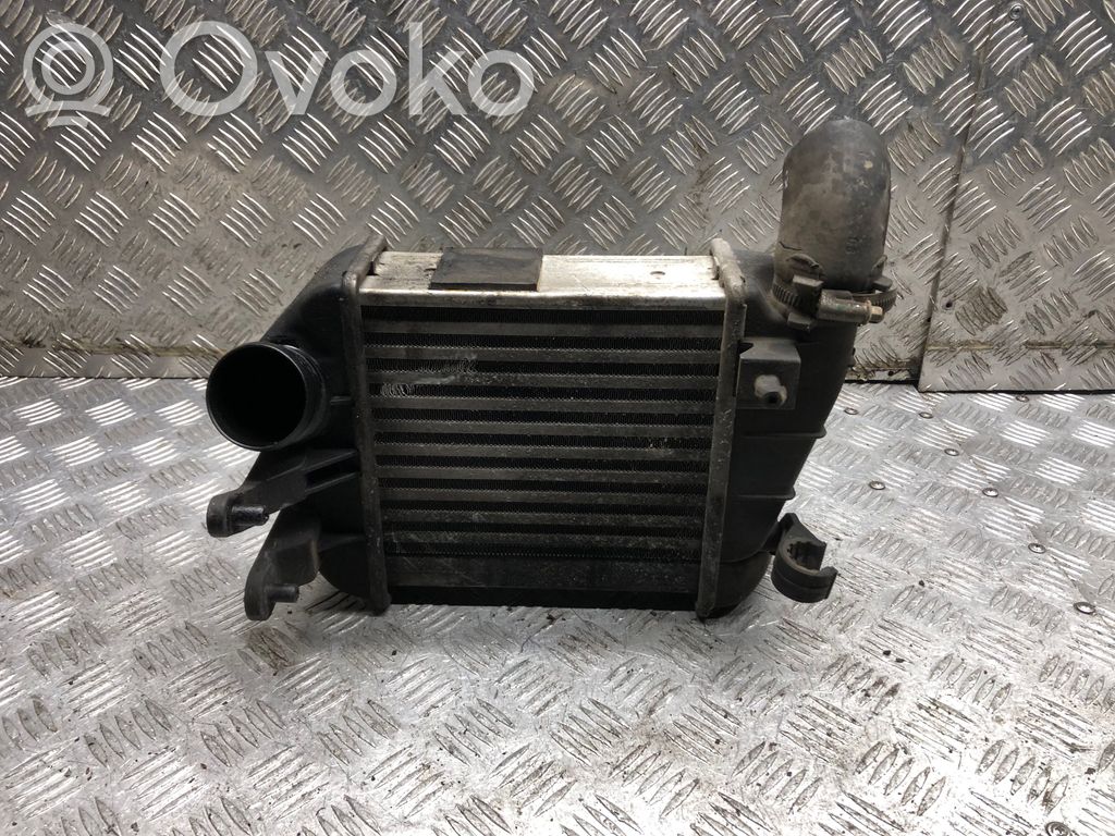 Audi A4 S4 B7 8E 8H Radiador intercooler 