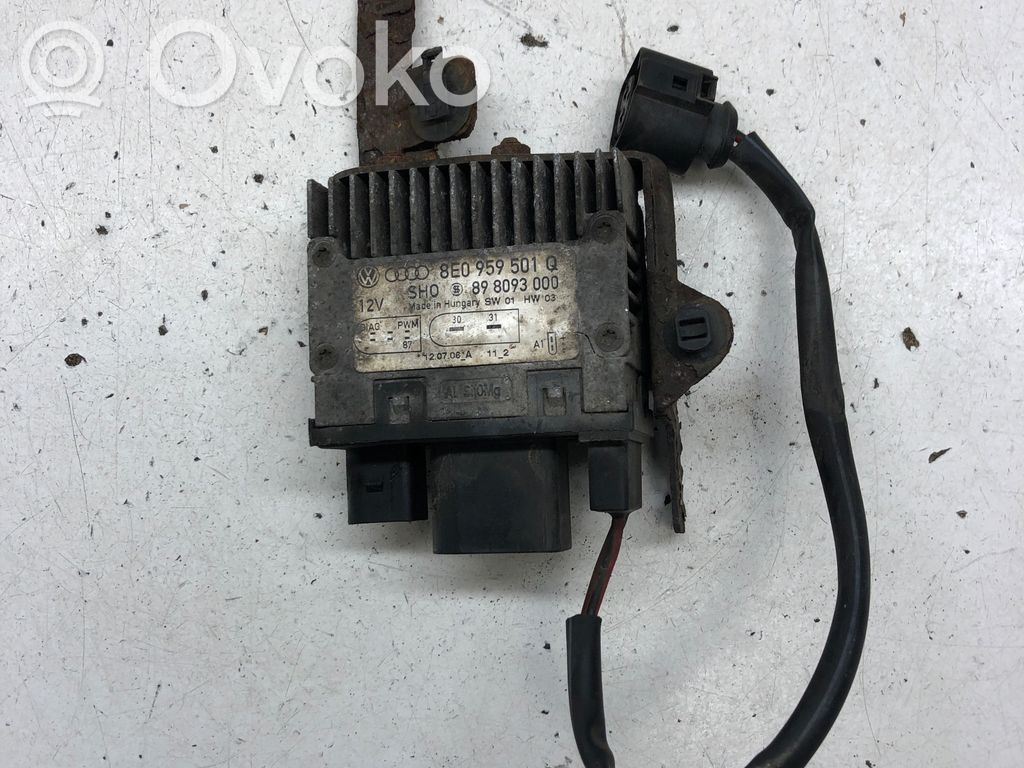Audi A4 S4 B7 8E 8H Coolant fan relay 