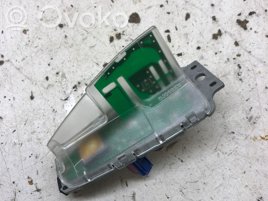 BMW 5 F10 F11 Antenna GPS 