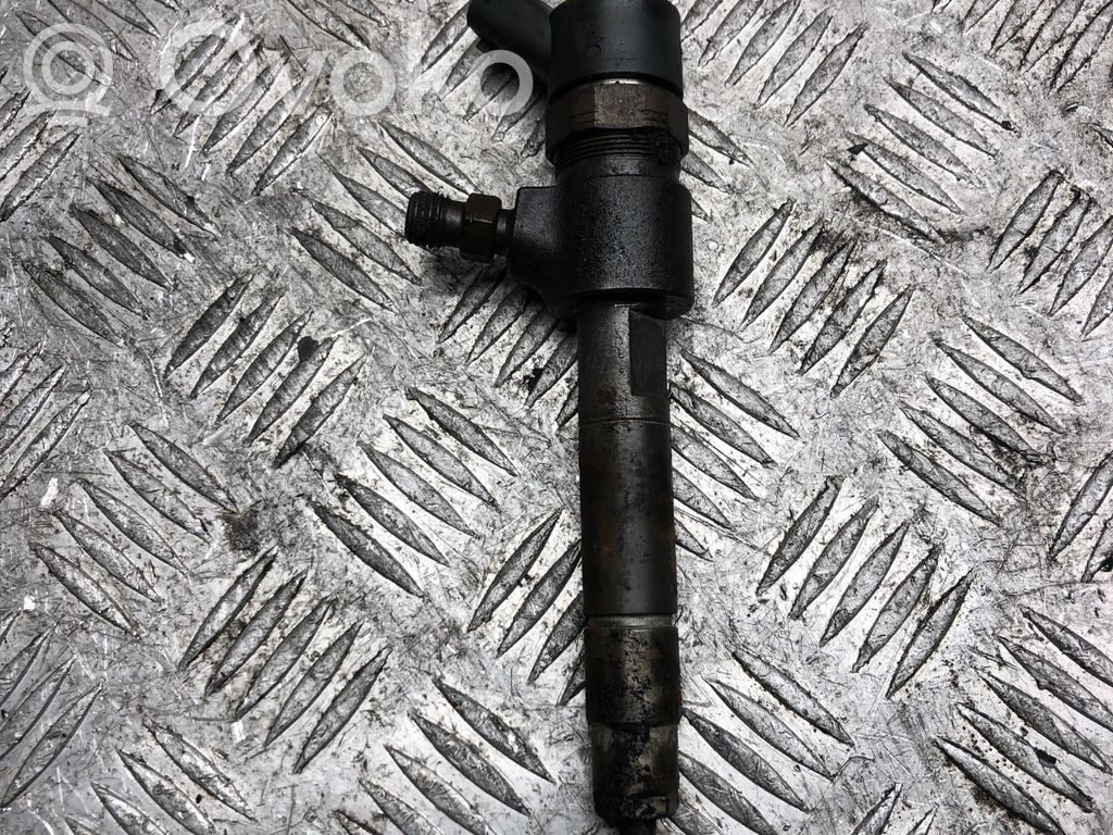 Opel Astra H Inyector de combustible 
