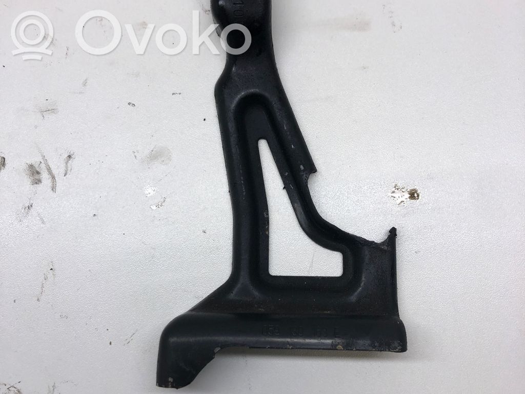 Fuel pump bracket   059130163E