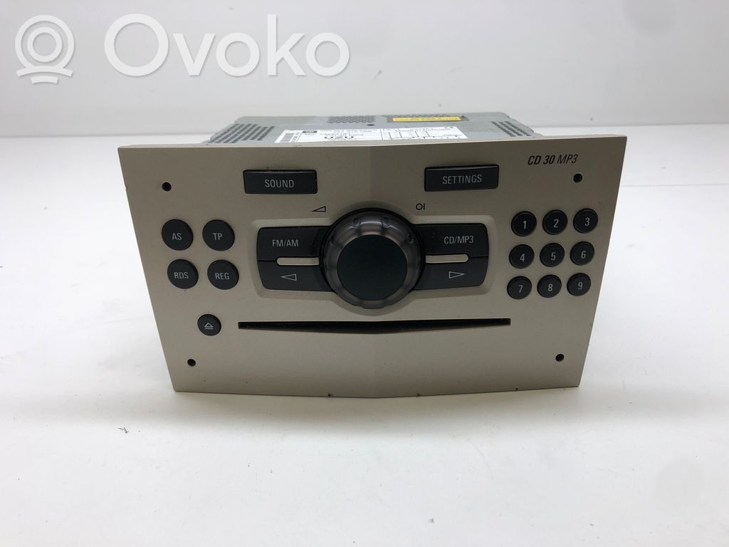 Opel Corsa D Radio / CD-Player / DVD-Player / Navigation 