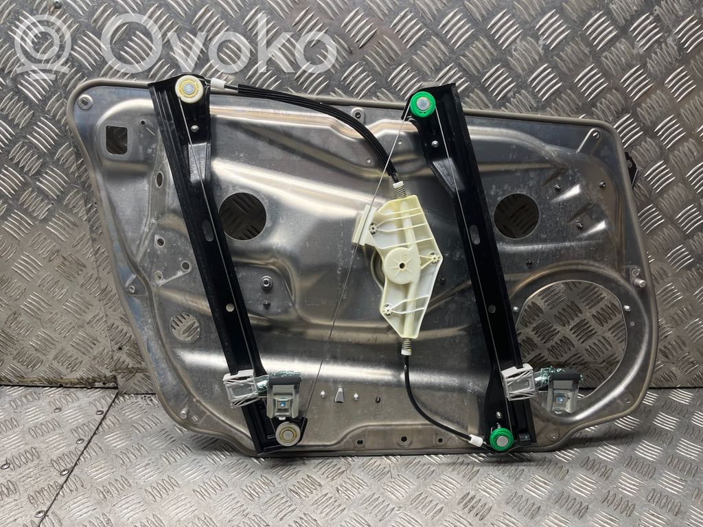 Mercedes-Benz C W204 Mechanizm podnoszenia szyby przedniej bez silnika 