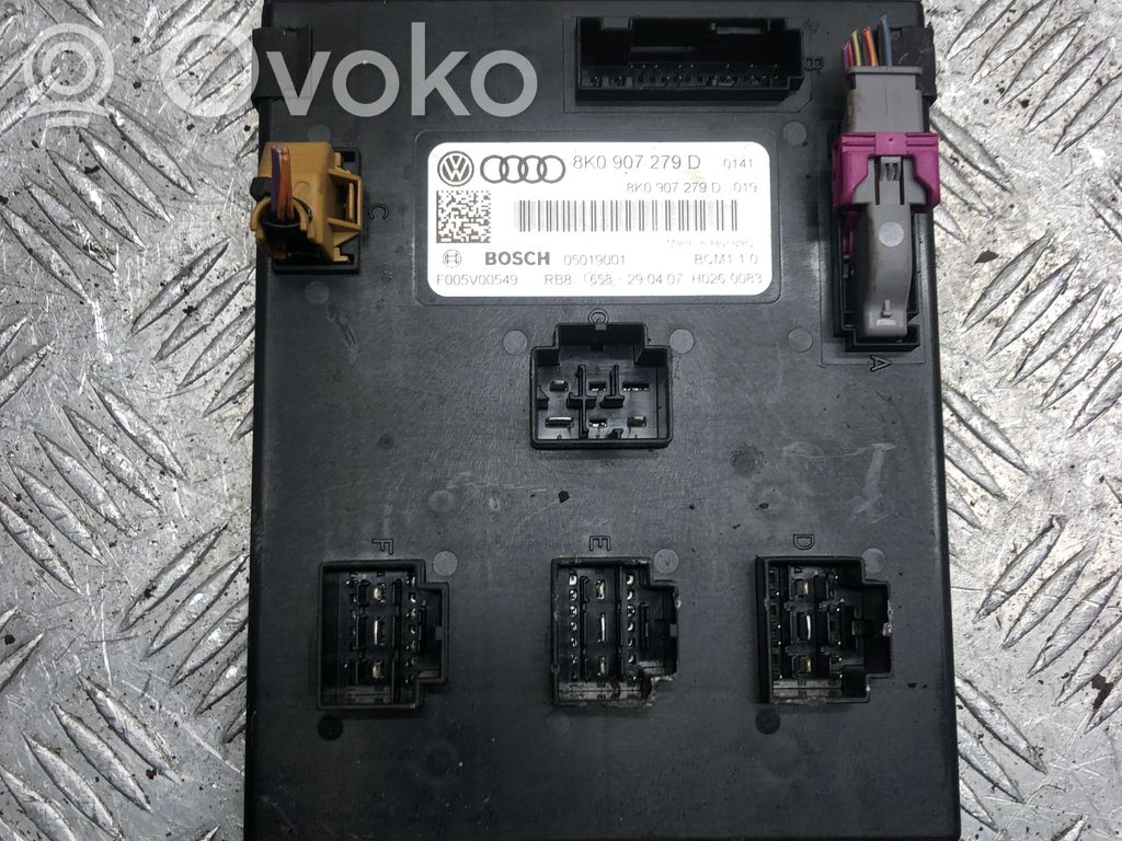 Audi A4 S4 B8 8K Mukavuusmoduuli 