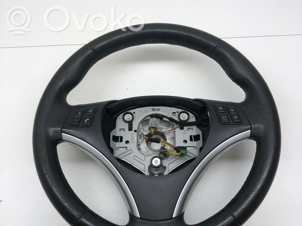 Lenkrad   6769894