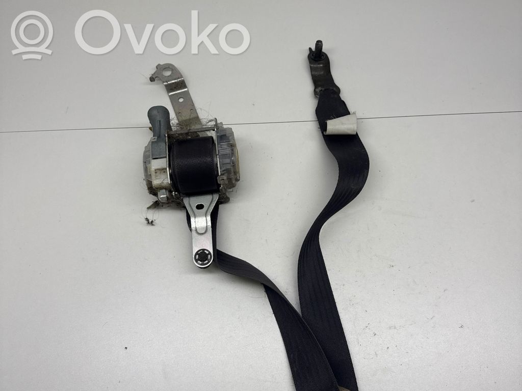 Subaru Legacy Cinturón delantero 