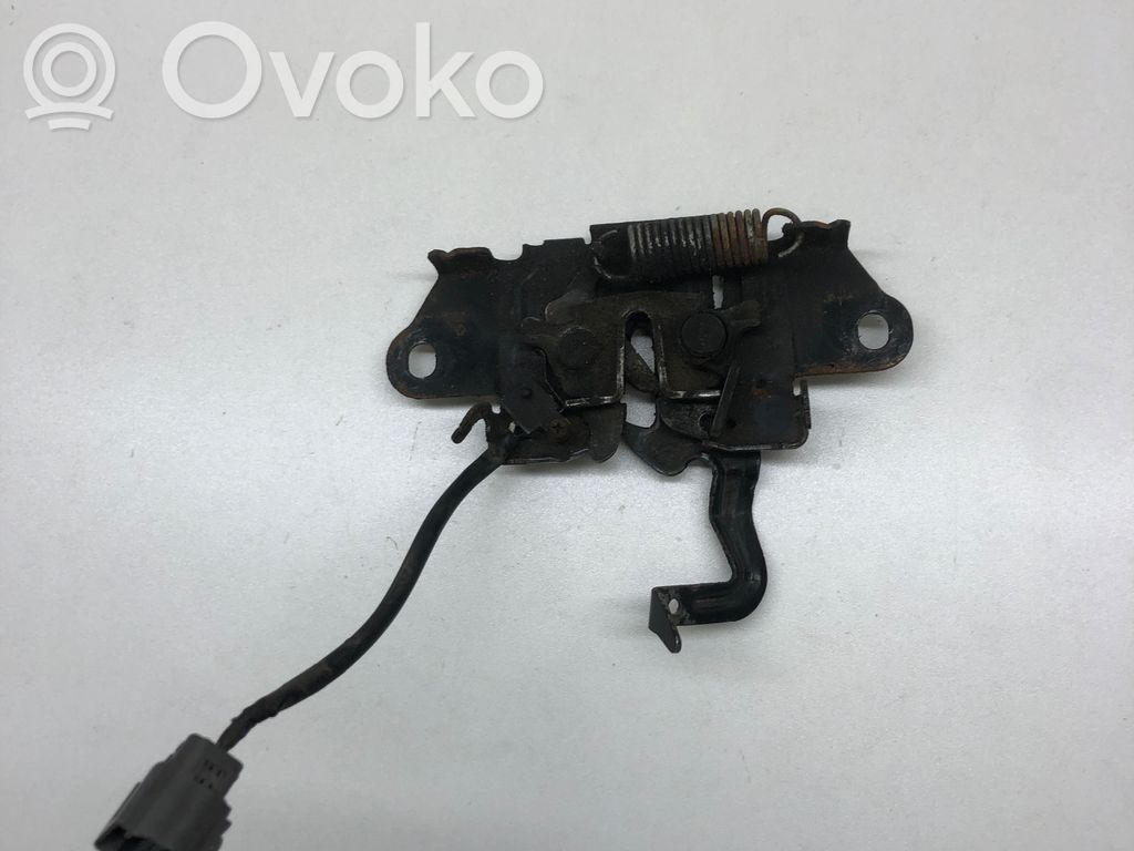 Engine bonnet/hood lock/catch