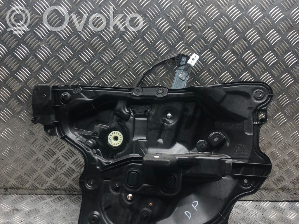 Mazda 6 Mecanismo para subir la puerta delantera sin motor 