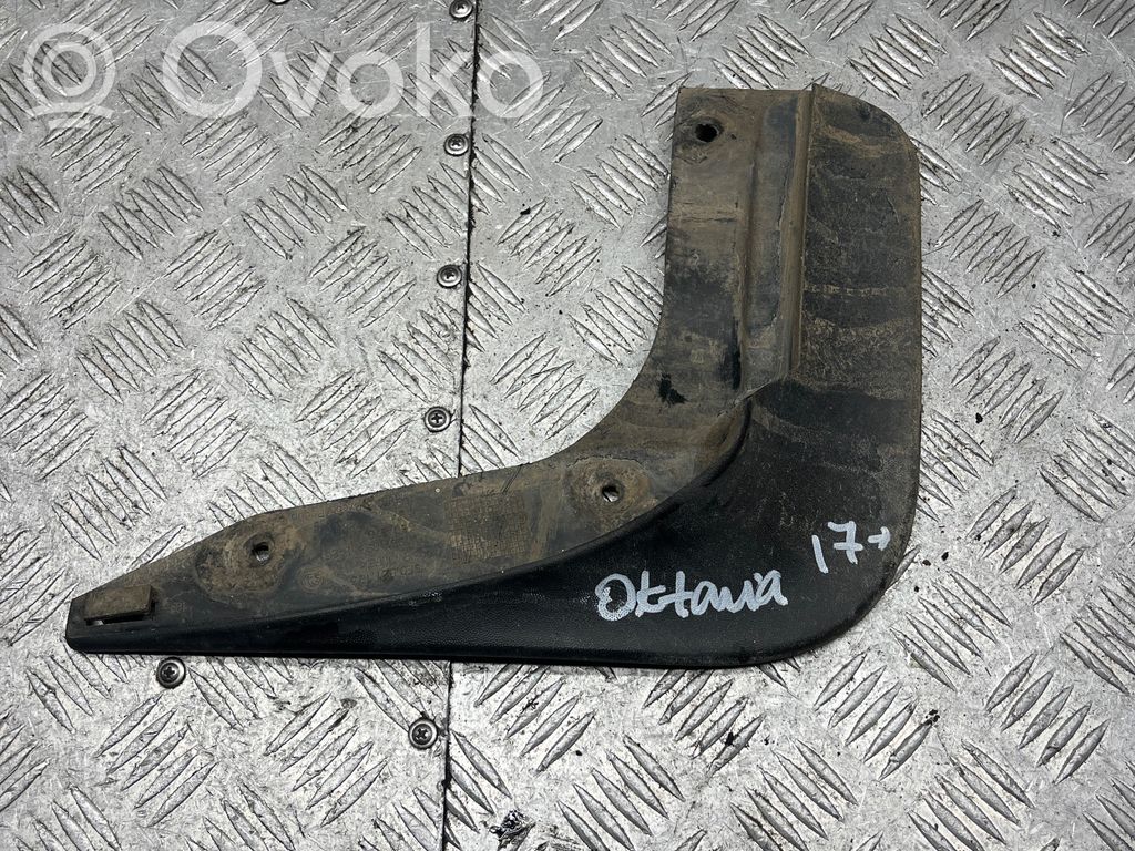 Skoda Octavia Mk3 (5E) Front mudguard 