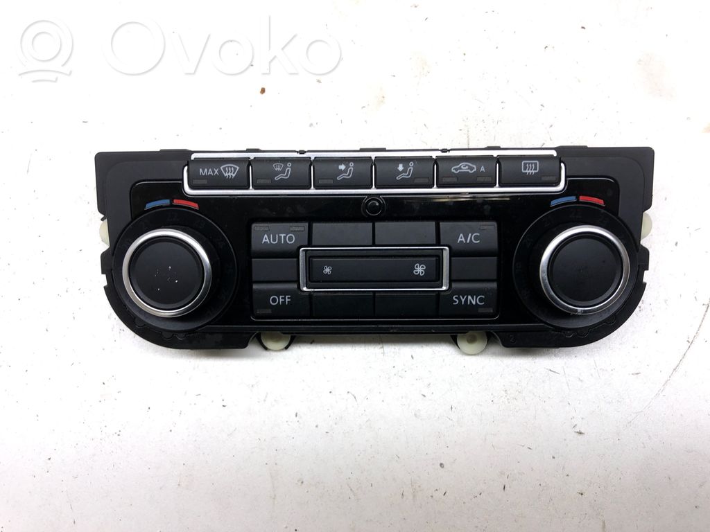 Volkswagen Golf VI Panel klimatyzacji 