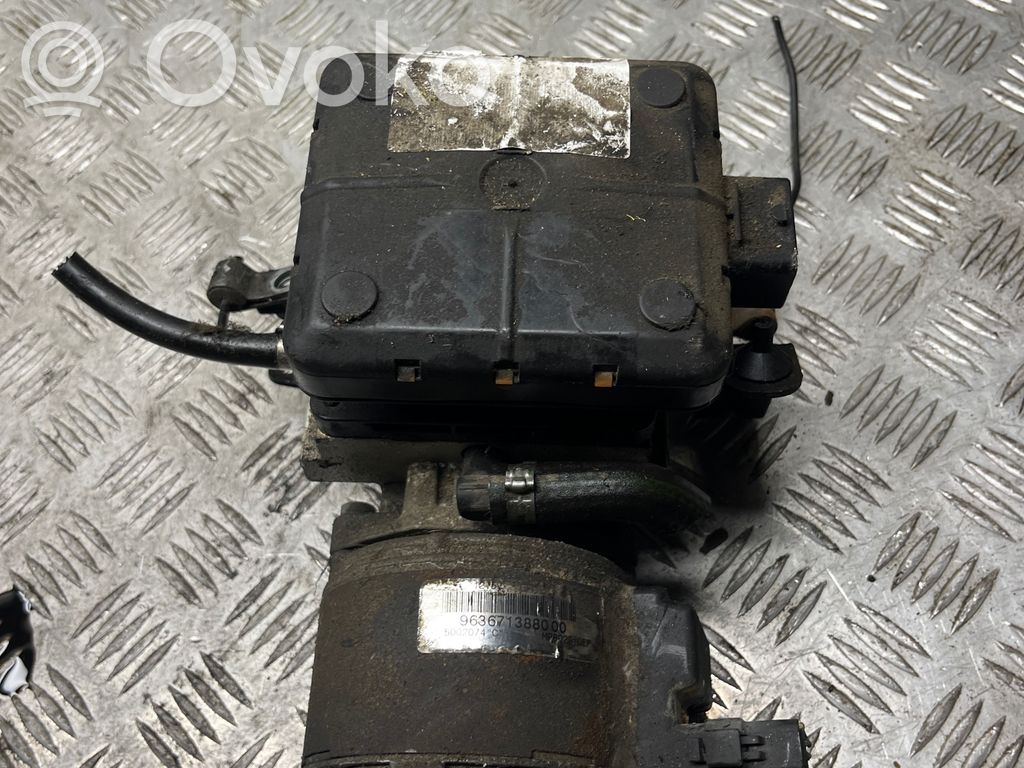 Citroen C5 Air suspension compressor 