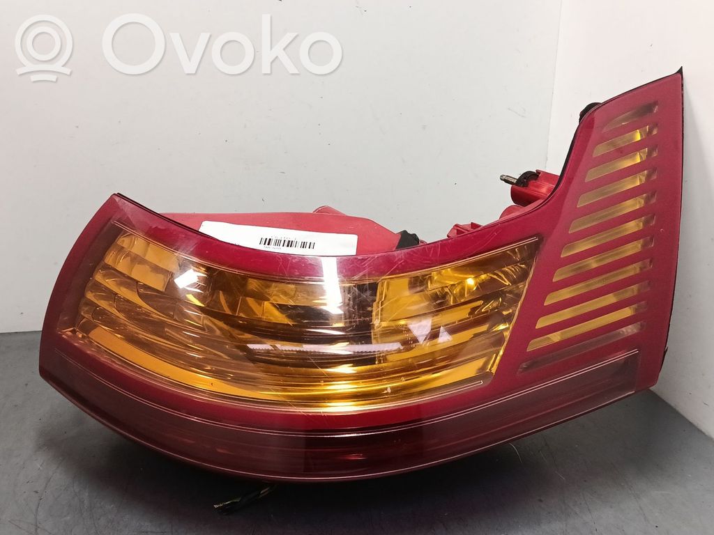 Citroen C6 Takavalon polttimo 
