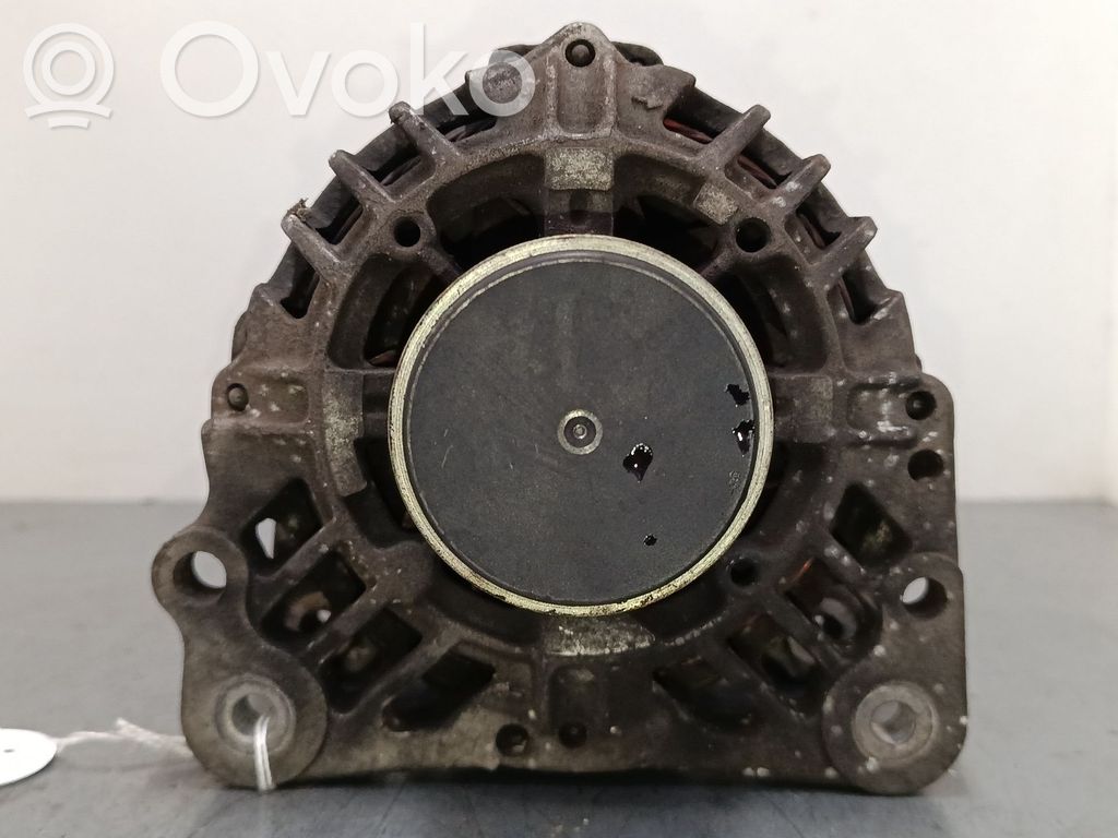 Alternador   038903024E