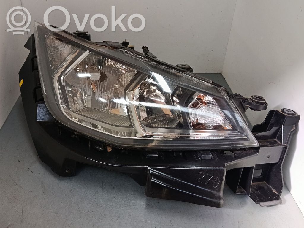 Seat Ibiza V (KJ) Lampa przednia 