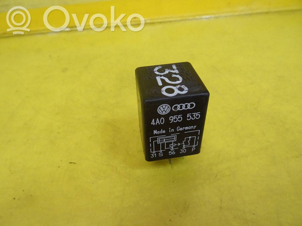 Audi A6 S6 C4 4A Muu rele 