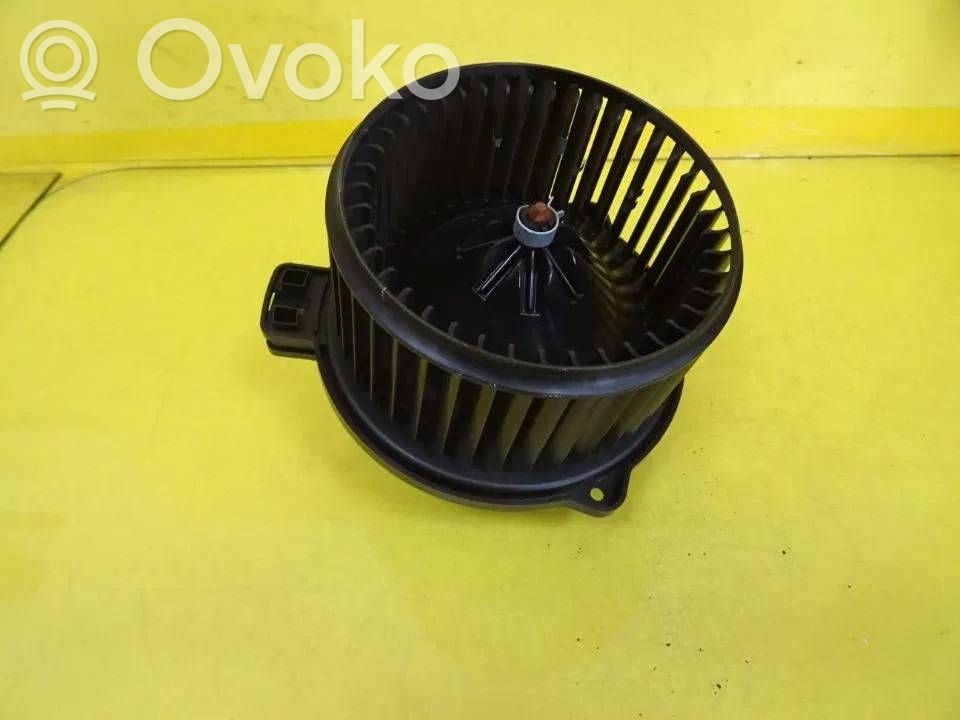 Hyundai Veloster Ventola riscaldamento/ventilatore abitacolo 