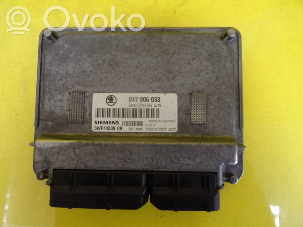 Skoda Fabia Mk1 (6Y) Engine control unit/module 