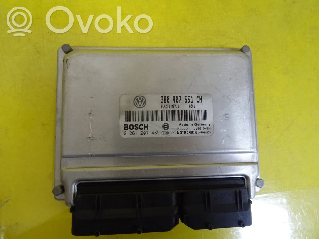Volkswagen PASSAT B5.5 Engine control unit/module 