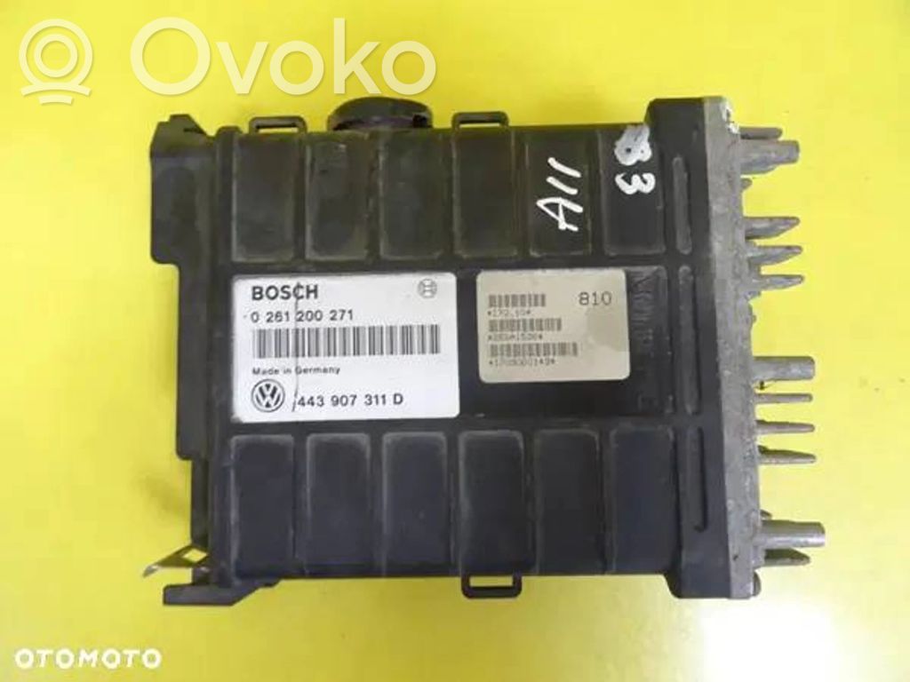 Engine control unit/module   443907311D,0261200271