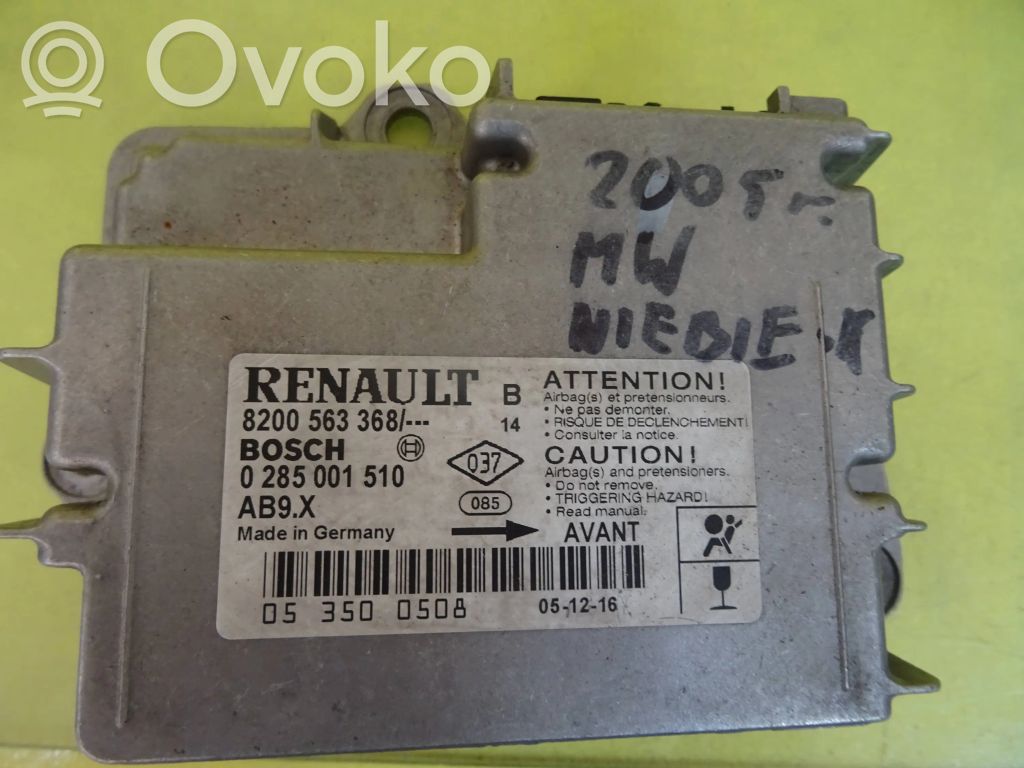 Renault Clio III Airbag control unit/module 