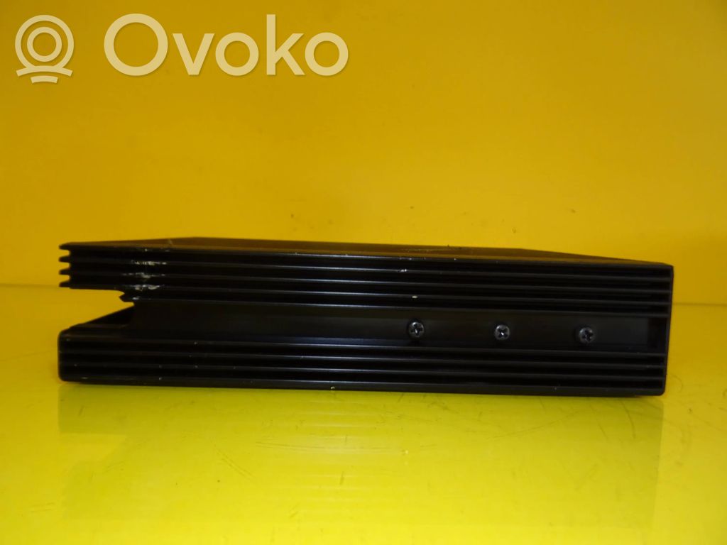 BMW 5 E39 Vahvistin 