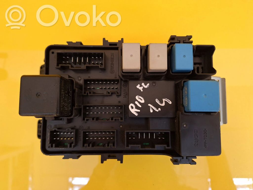 KIA Rio Fuse box set 