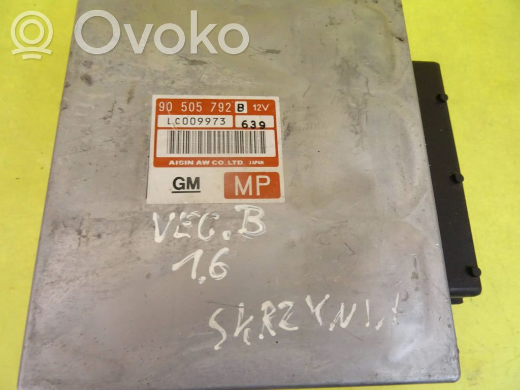 Opel Vectra B Engine control unit/module 