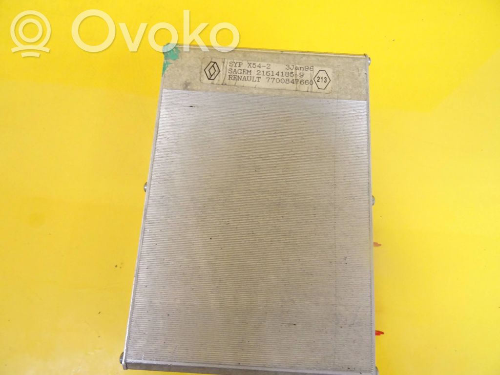 Renault Safrane Engine control unit/module 