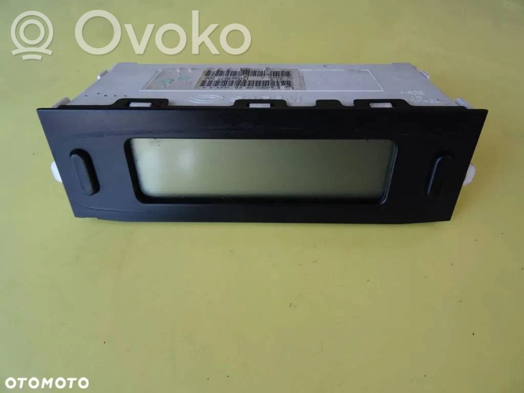 Screen/display/small screen   1495869077