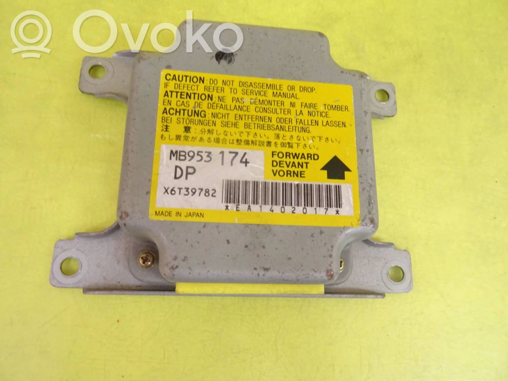 Mitsubishi Colt Airbag control unit/module 