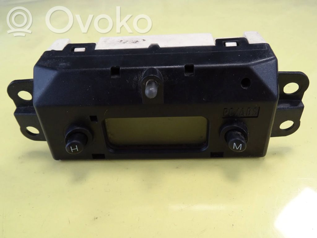 Bildschirm / Display / Anzeige   B41TA