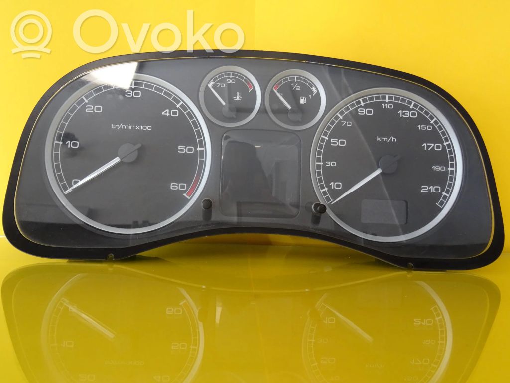 Peugeot 307 Speedometer (instrument cluster) 
