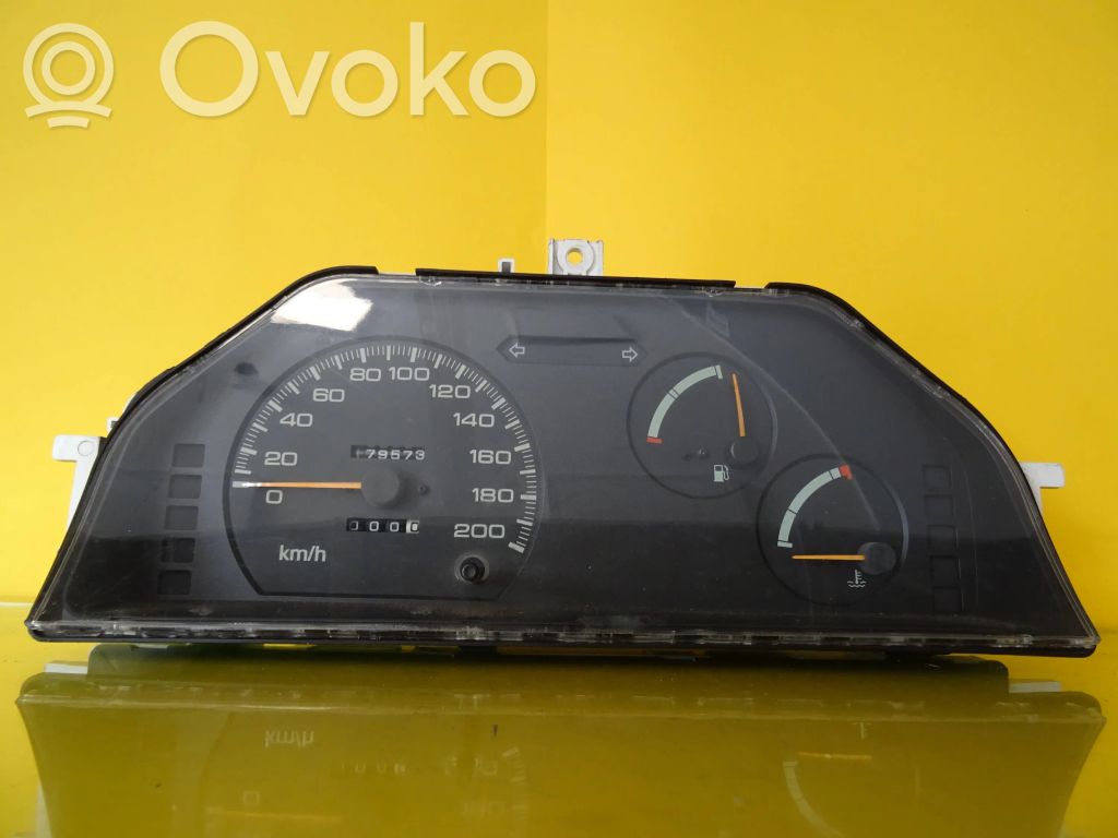 Mitsubishi Colt Speedometer (instrument cluster) 