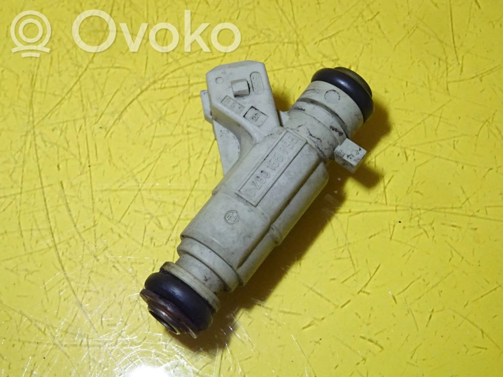 Inyector de combustible   0280155795