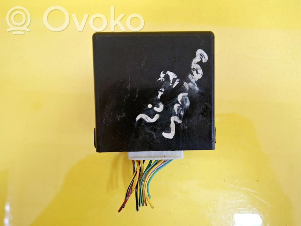 Toyota Corolla E120 E130 Centrinio užrakto valdymo blokas 