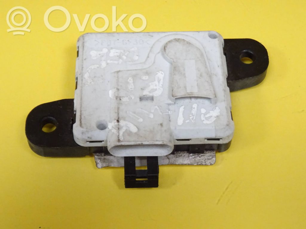 Opel Vectra B Airbag deployment crash/impact sensor 