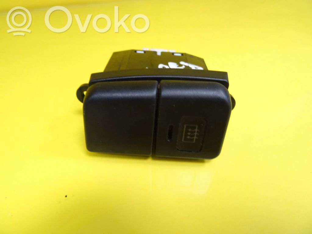 Windscreen/window heater switch